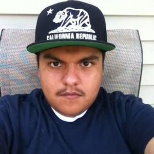 Meet your Posher, Ulises